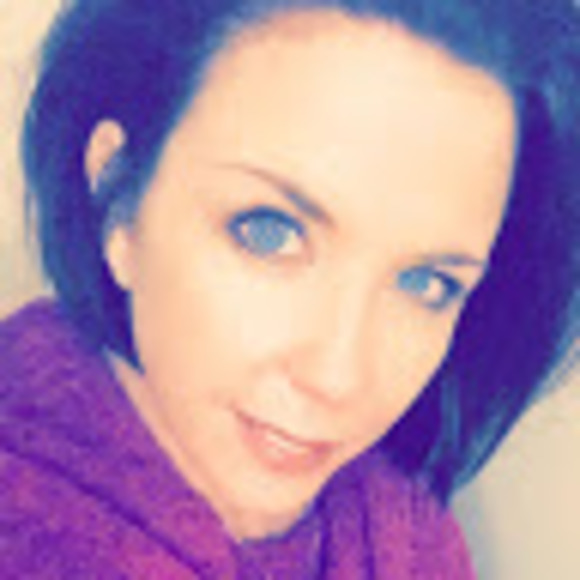 Meet your Posher, Melissa - Picture 1 of 1